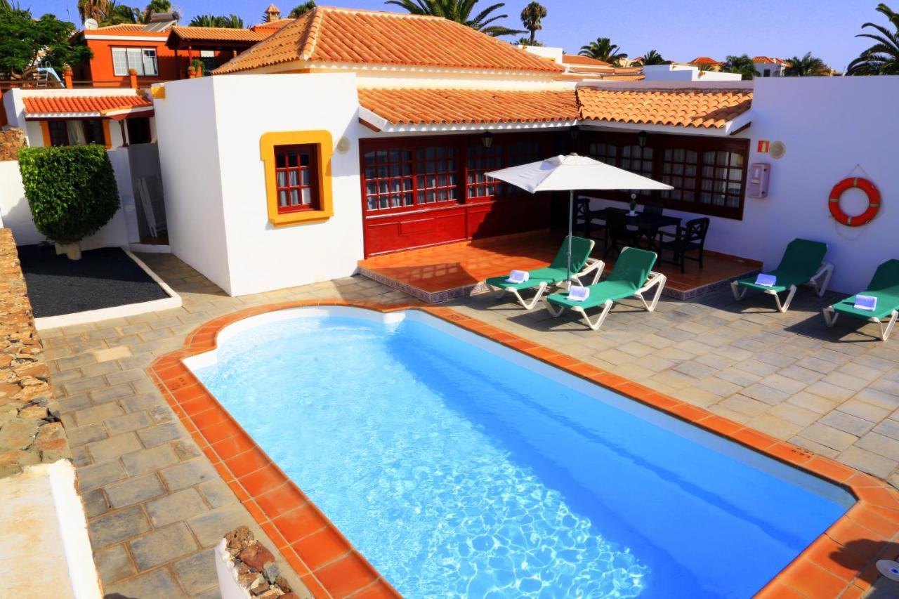 Vip Villas - Caleta Dorada Caleta De Fuste Exterior photo